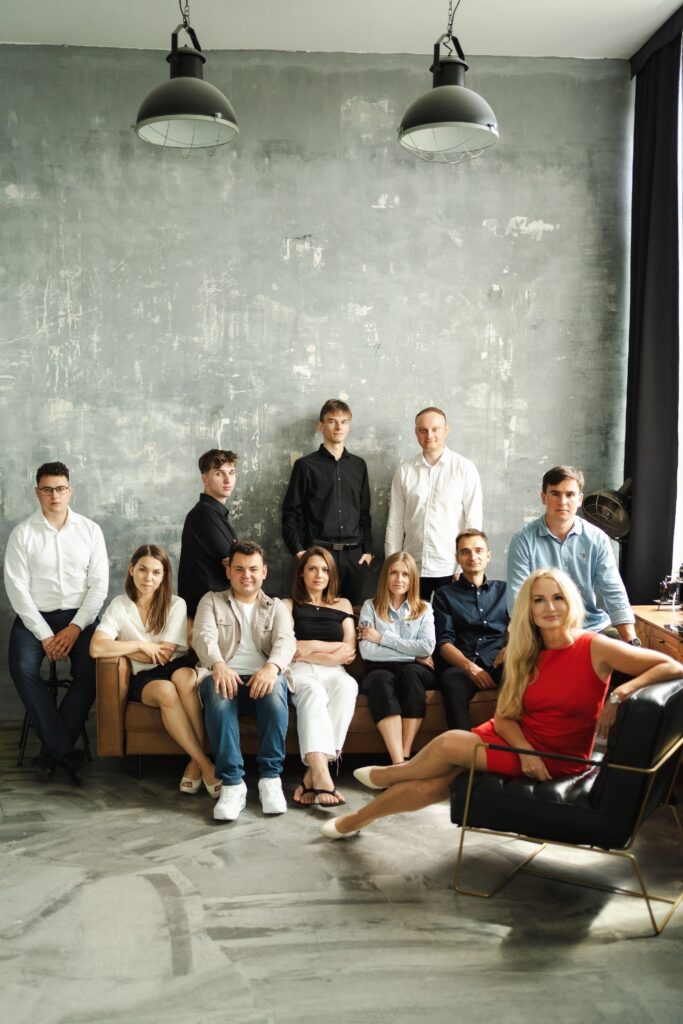 Księgowi z warszawskiego biura Akwadrat specjalizujący się w pełnej księgowości spółek z o.o.